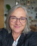 Photo of Bettina Garner Earl, LCSW